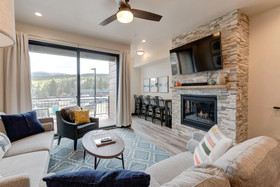 Arrow by Winter Park Escapes