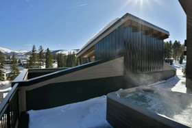 Arrow by Winter Park Escapes