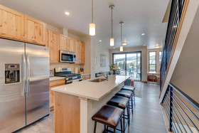 Arrow by Winter Park Escapes