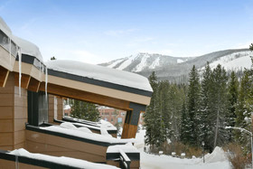 Arrow by Winter Park Escapes