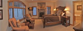 Dreamcatcher South 190 5 Br townhouse by RedAwning