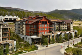 Founders Pointe & Fraser Crossing Luxury Condo by Winter Park Escapes