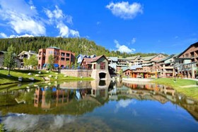Founders Pointe & Fraser Crossing Luxury Condo by Winter Park Escapes