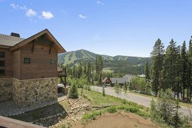 Lakota Trailside Luxury Villas by Winter Park Escapes