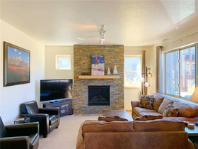 Trailhead Lodges by Stay Winter Park