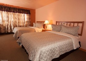 Valley Hi Motel