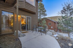 Cedar Chalet