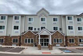 Microtel Inn & Suites by Wyndham Woodland Park