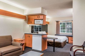 Microtel Inn & Suites by Wyndham Bethel/Danbury