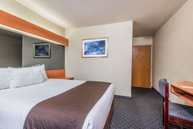 Microtel Inn & Suites by Wyndham Bethel/Danbury