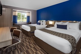 Microtel Inn & Suites by Wyndham Bethel/Danbury