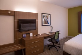 Holiday Inn Express Branford-New Haven