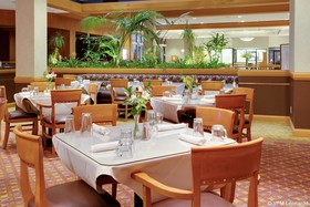 Holiday Inn Bridgeport-Trumbull-Fairfield