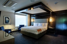 DoubleTree by Hilton Bristol Connecticut
