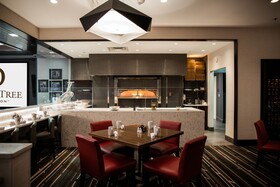 DoubleTree by Hilton Bristol Connecticut