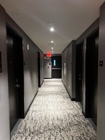 Hotel Mirage Brooklyn