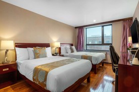 Industry City Hotel an Ascend Hotel Collection Member