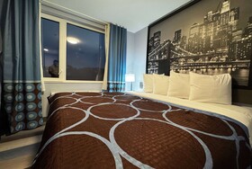 Super 8 by Wyndham Brooklyn Fulton Street Broadway Junction