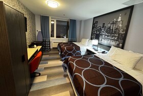 Super 8 by Wyndham Brooklyn Fulton Street Broadway Junction