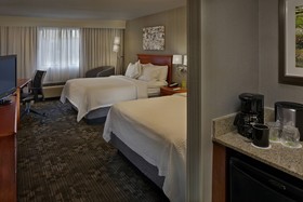 Courtyard Hartford Cromwell
