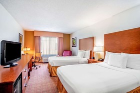 La Quinta Inn & Suites by Wyndham Danbury