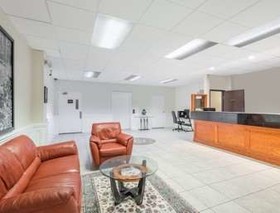 Super 8 by Wyndham Danbury