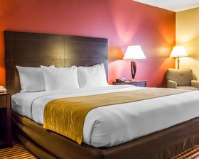 Comfort Inn & Suites