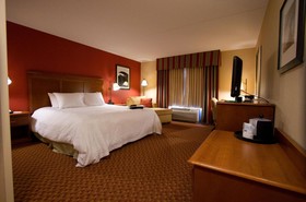 Hampton Inn & Suites East Hartford