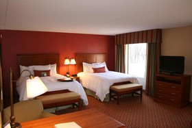 Hampton Inn & Suites East Hartford