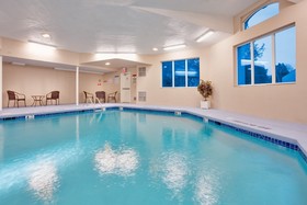 Baymont by Wyndham East Windsor Bradley Airport