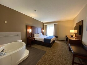 Comfort Inn