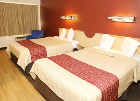 Red Roof Inn Enfield