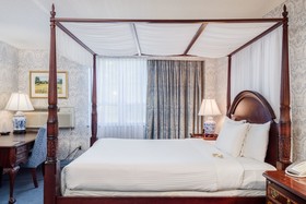 The Farmington Inn