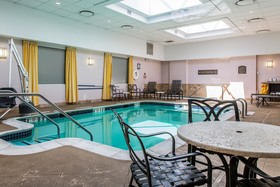 Clarion Hotel & Suites Hamden-New Haven