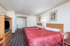 Days Inn by Wyndham Hartford/Closest Downtown