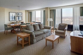 DoubleTree by Hilton Hartford Downtown