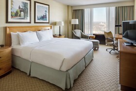 DoubleTree by Hilton Hartford Downtown