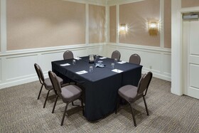 DoubleTree by Hilton Hartford Downtown
