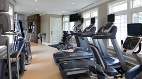 Madison Beach Hotel, Curio Collection by Hilton