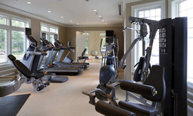 Madison Beach Hotel, Curio Collection by Hilton