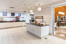 Hampton Inn & Suites Hartford Manchester