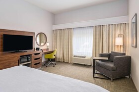Hampton Inn & Suites Hartford Manchester