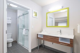 Hampton Inn & Suites Hartford Manchester