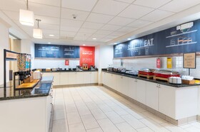 Hampton Inn & Suites Hartford Manchester