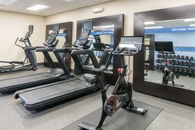 Hampton Inn & Suites Hartford Manchester