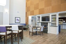 Hampton Inn & Suites Hartford Manchester