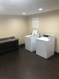 Holiday Inn Express & Suites Meriden
