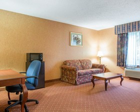 Quality Inn & Suites