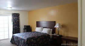 Passport Inn and Suites