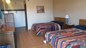 Mayflower Motel